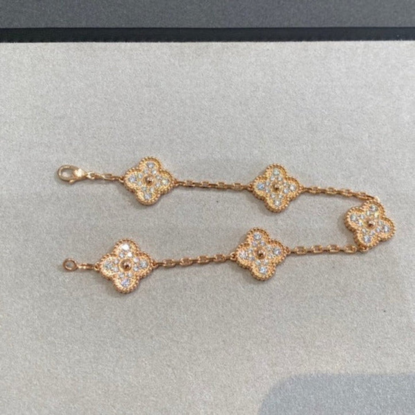 [AuraEcho Jewelry]CLOVER 5 MOTIFS  FULL DIAMOND BRACELET