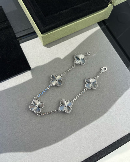 [AuraEcho Jewelry]CLOVER SILVER 5 MOTIFS BRACELET
